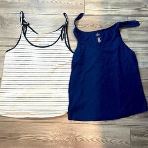 St. John’s Bay Set of 2 Tank Tops With Round Neck Size Extra Large XL